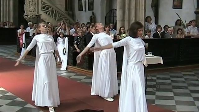 AVE MARIA PRAYER DANCE смотреть онлайн