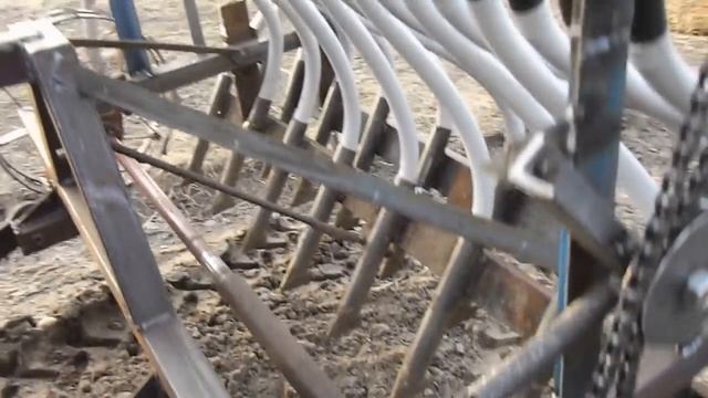 самодельная сеялка точного высева к мини трактору мтз смотреть онлайн