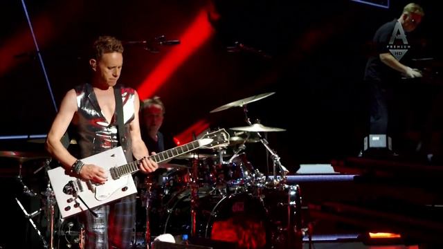 Depeche Mode - Live In Berlin (2014) смотреть онлайн