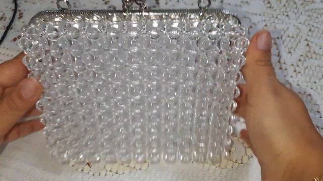 сумка из бусин с фермуаром