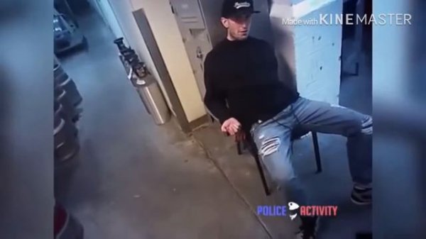 Полиция США Избивает Задержанного парня