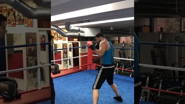 Arslanbek Mahmudov trains power смотреть онлайн
