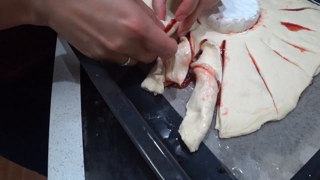 ИДЕАЛЬНАЯ ЗАКУСКА К ФИЛЬМУ НА СКОРУЮ РУКУ смотреть онлайн