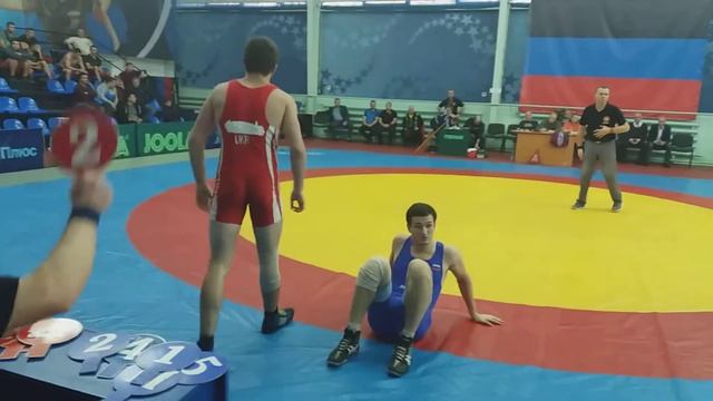 (мастер спорта) Владимир Великодный vs (мастер спорта) Вадим Караваев смотреть онлайн