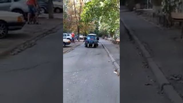 жилюли гроза жирнозадых мразей смотреть онлайн