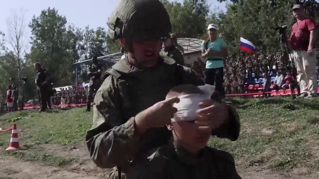 Командная эстафета (мужчины) конкурса Военно-Медицинская эстафета.mp4 смотреть онлайн