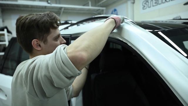 Mercedes GLS - Оклейка в белый перламутровый сатин + салон смотреть онлайн