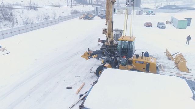 Фронтальный погрузчик XCMG ZL50GV