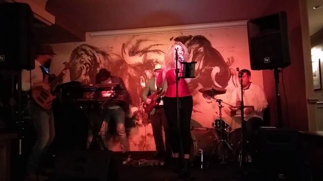 Эксклюзивный танец от Макса в стиле Michael Jackson - Billie Jean смотреть онлайн