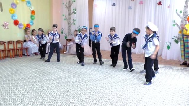 Утренник 8 марта Буратино смотреть онлайн