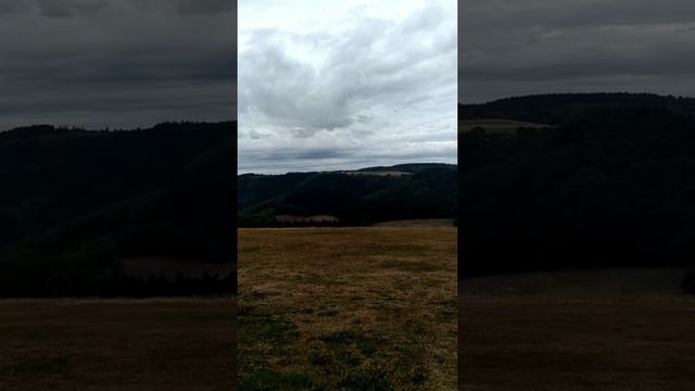 Прогулка в горах Германии смотреть онлайн