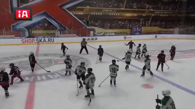 Метеор'12 - Ямбург'12 (7-3) смотреть онлайн