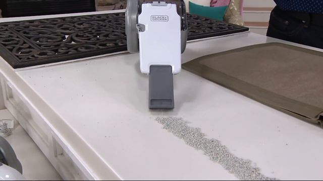 Black & Decker 18V Compact Pivot Hand Vacuum w/ Charging Base on QVC смотреть онлайн