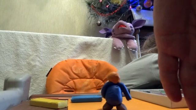 Как слепить из пластилина Деда Мороза - Лепим с ребенком - Видео для детей и про детей смотреть онлайн