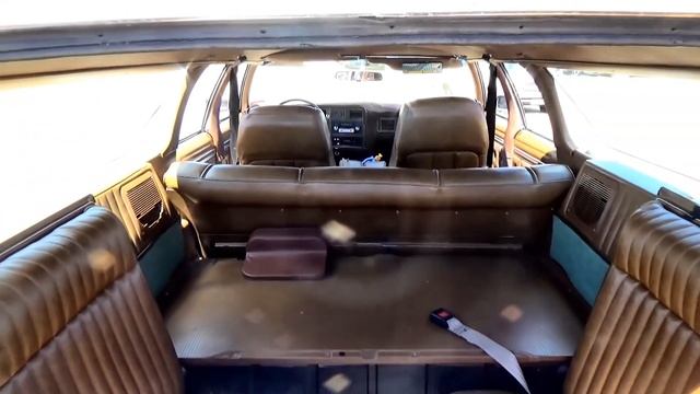1973 FORD LTD COUNTRY SQUIRE смотреть онлайн