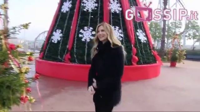 Lorella Cuccarini, la madrina più amata a Rainbow Magicland смотреть онлайн