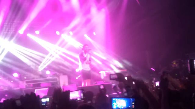 Макс Корж - Мотылек ( Киев, 17.05.2014, Stereo Plaza ) смотреть онлайн