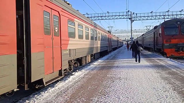 Электропоезд ЭД4М-0281 сообщением Новосибирск-главный-Болотная смотреть онлайн