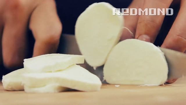 Parmigiana di melanzane in Pentola multifunzione REDMOND RMC-M4515E смотреть онлайн