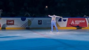 Александра  Трусова. Станцевала под свою песню.