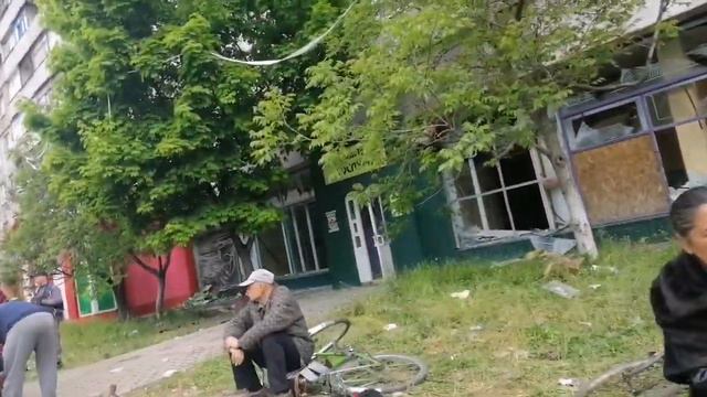 Мариуполь рынок на бульваре Шевченко. Рынок Космос. смотреть онлайн