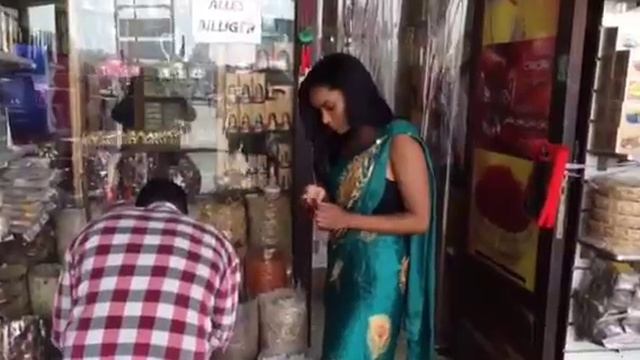 Travel and Hip Hop - Golden Souk Market in Dubai смотреть онлайн