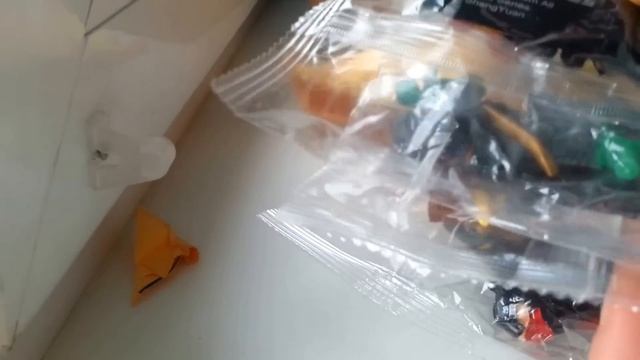 Распаковка комиксов и конструктора лего смотреть онлайн