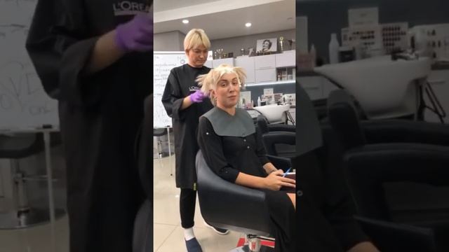 Total blond. Бесплатный МК по окрашиванию? milk&shake Харьков. смотреть онлайн