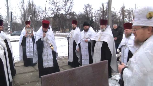 Панихида о упокоении душ усопших рабов Божиих во дни лихолетия безвинно убиенных. смотреть онлайн