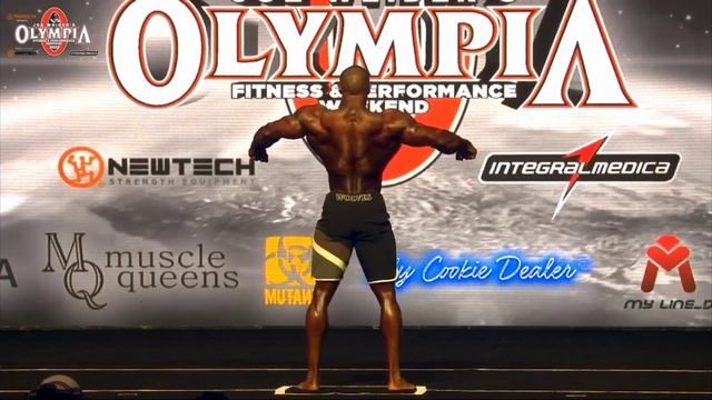 Brandon Hendrickson Men's Physique Posing Routine At Mr.Olympia 2023