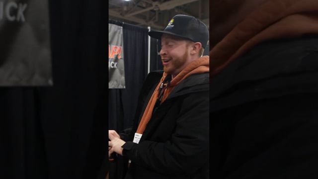 Going hard on our Strongest Smelling Salts #reactionvideo #energy #gym #powerlifting #shortsviral смотреть онлайн