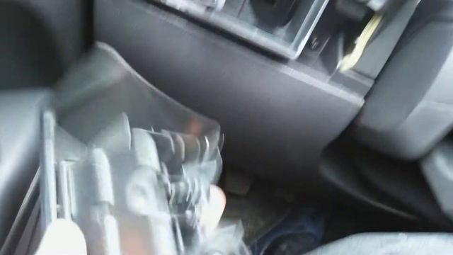 How to Remove the Headlights Switch on Astra H смотреть онлайн