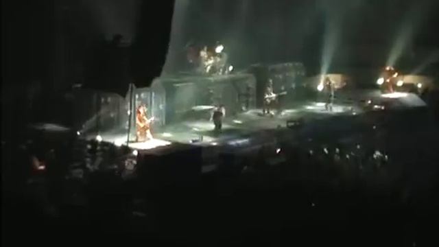 Rammstein - Rein Raus (LIVE Ostrava 2005)