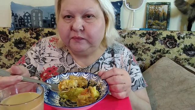 Мукбанг. Пюре, нагинцы. Вкуснотень.