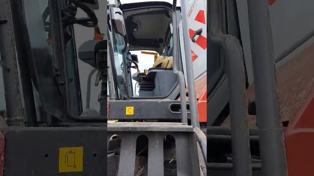 •Обзор комбайна Acros 595+ с соевой жаткой на уборке пшеницы с нароботкой 100 моточасов 2019 год• смотреть онлайн