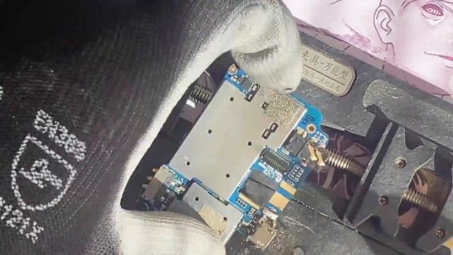 Cambio de centro de carga de un celular chino смотреть онлайн
