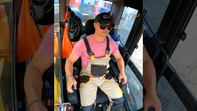 Работа оператора экскаватора Komatsu PC210nlc