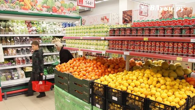 В Великих Луках открылся торговый центр «АЛМАЗ» смотреть онлайн