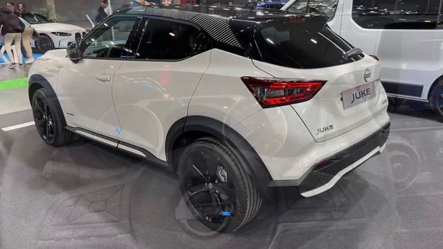 NISSAN JUKE Hybrid PREMIERE EDITION 2023 - FIRST LOOK & visual REVIEW смотреть онлайн