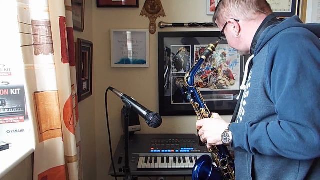 Had a Bad day on sax смотреть онлайн