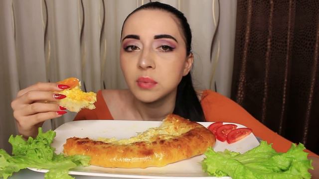 ПОЧЕМУ БРАТ НЕ СНИМАЕТ / Mukbang Хачапури Ayka Emilly смотреть онлайн