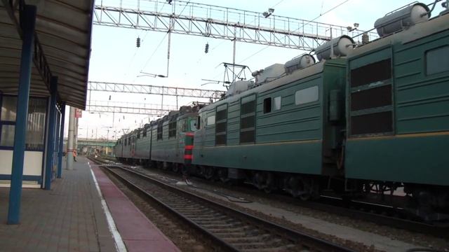 Сплотка электровозов ВЛ80К-693, ВЛ80Т-2082 и ВЛ80Т-886