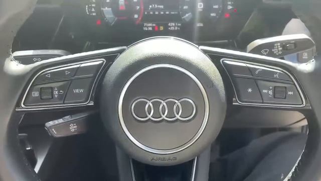 FY70LVL Audi A3 Sportback A3 35 TFSI Sport 5dr Hatchback смотреть онлайн