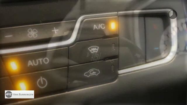 Ford Mondeo 2.0 Tdci 180 pk Titanium | Panodak | Trekhaak | 17" | incl. set winterbanden | смотреть онлайн