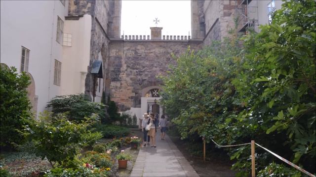 Prague: Petřín Tower and Strahov Monastery / Malá Strana Beyond the Castle Complex смотреть онлайн