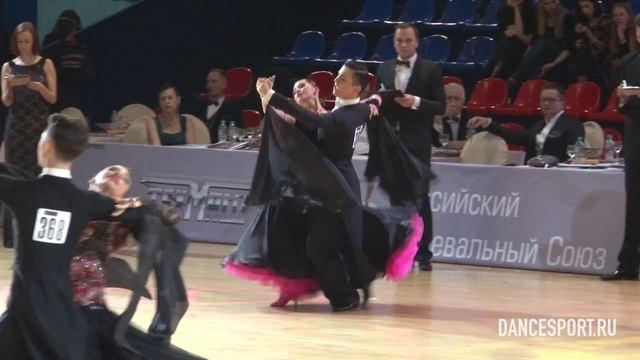 Тютюнев Мирослав - Герасимович Наталия, Final English Waltz смотреть онлайн