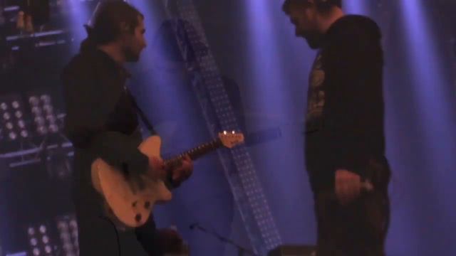 Chris Miller of You Me At Six on the design and features of his Ibanez CMM1 signature model смотреть онлайн