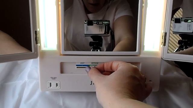 Makeup Mirror Review