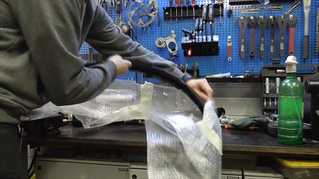 Реставрация довоенного дамского велосипеда Московского вело завода МВЗ ДД-22 смотреть онлайн