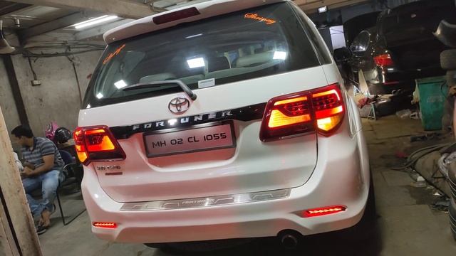 Toyota Fortuner rear tail light LED modified смотреть онлайн